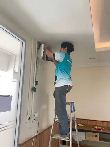 โครงการระบบ Access Control ห้องเรียนรวม ชั้น 3 อาคาร 52 คณะครุศาสตร์อุตสาหกรรม 