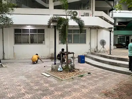 โครงการปรับปรุงภูมิทัศน์สวนหย่อม บริเวณศาลและภายในลานอเนกประสงค์ อาคาร 52 คณะครุศาสตร์อุตสาหกรรม