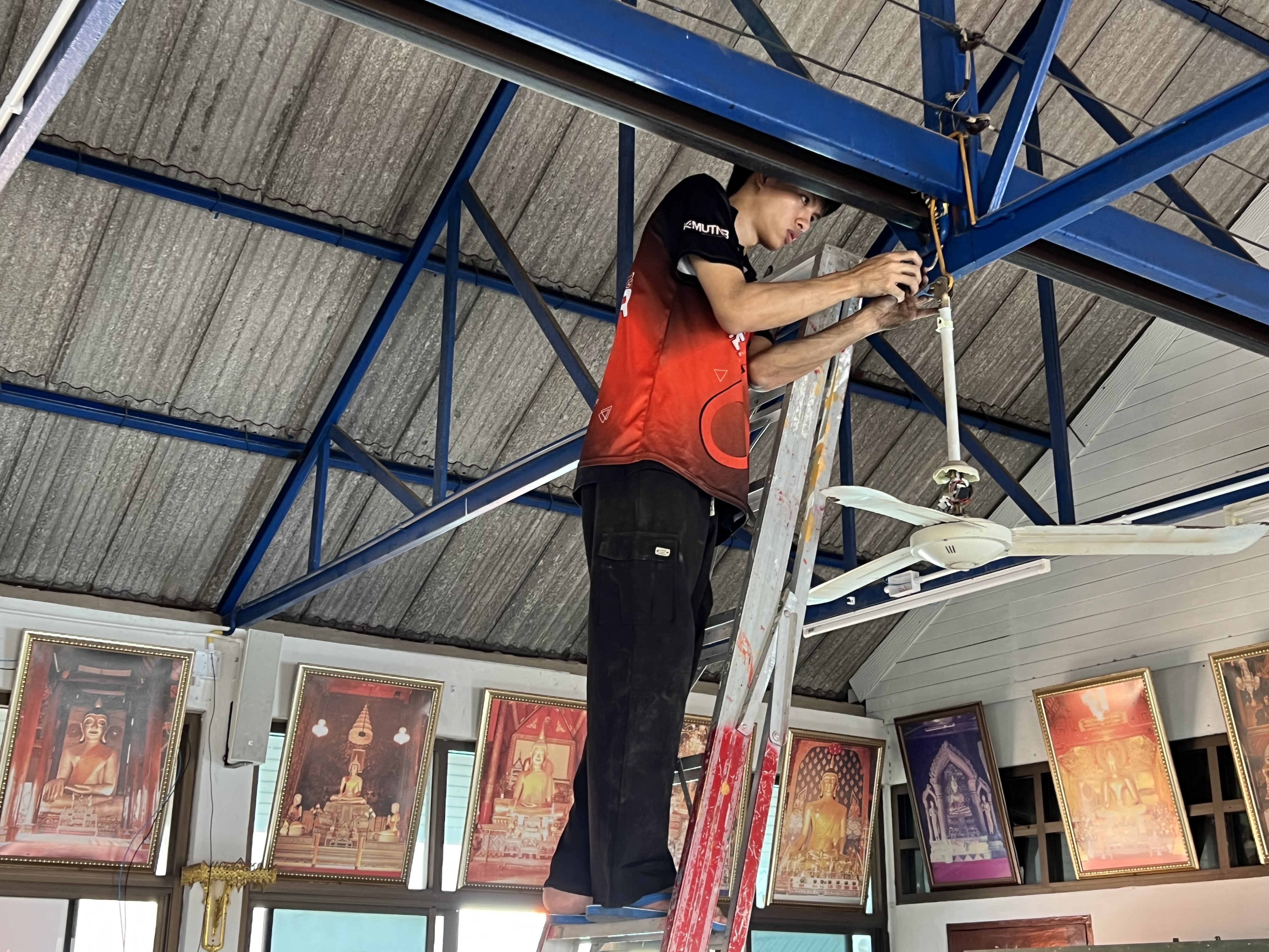 โครงการ "ปรับปรุงระบบไฟฟ้าและแสงสว่าง วัดเลียบราษฎร์บำรุง" 