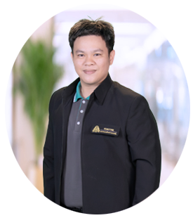นายสุกฤต  อุจะรัตน